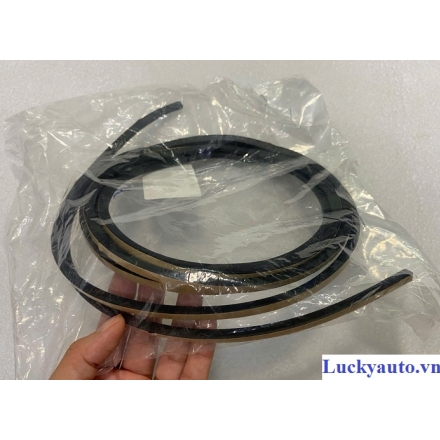 Đệm kính chắn gió xe Land Cruiser_ 56117- 60100